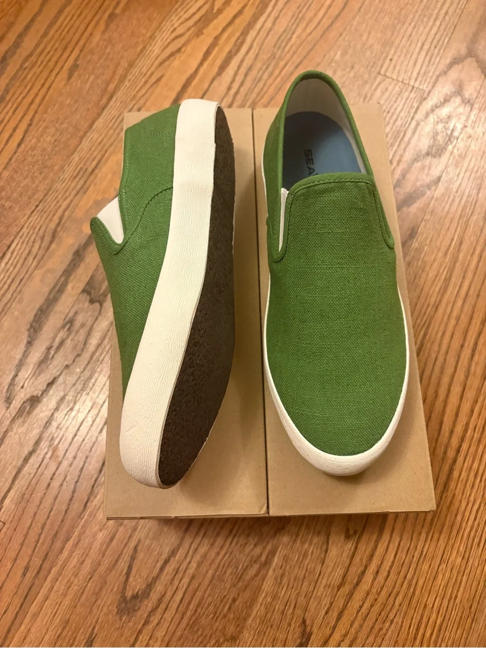 SeaVees Mens Never Worn Slip-On Canvas Sneakers in Cactus Green